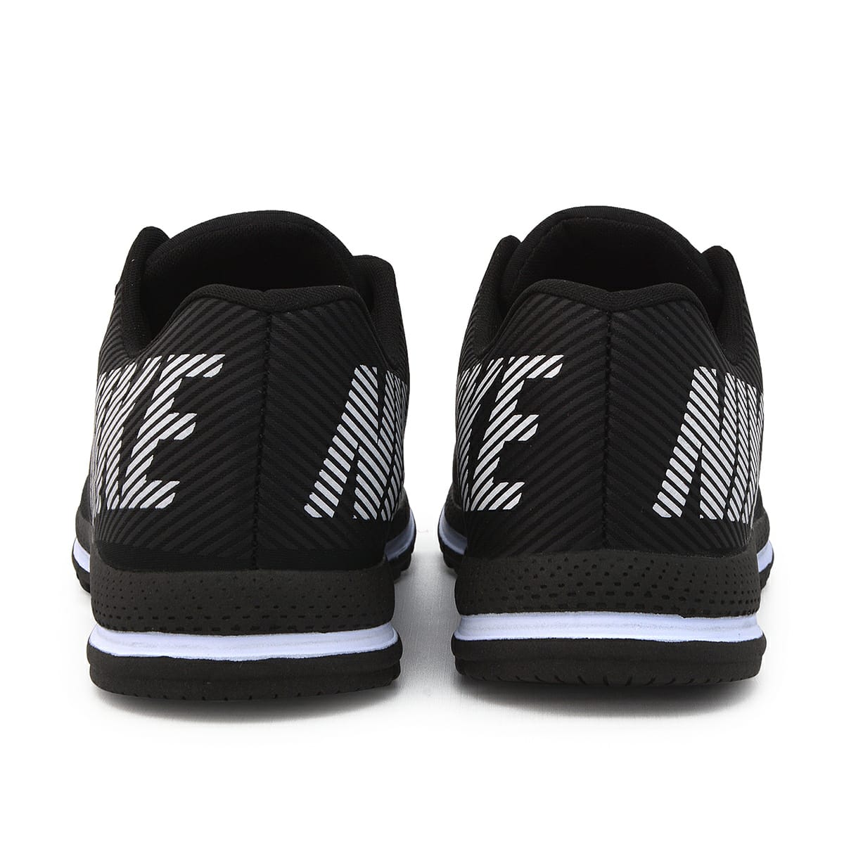 TÊNIS NIKE ZOOM BONDI 6 PRETO BRANCO